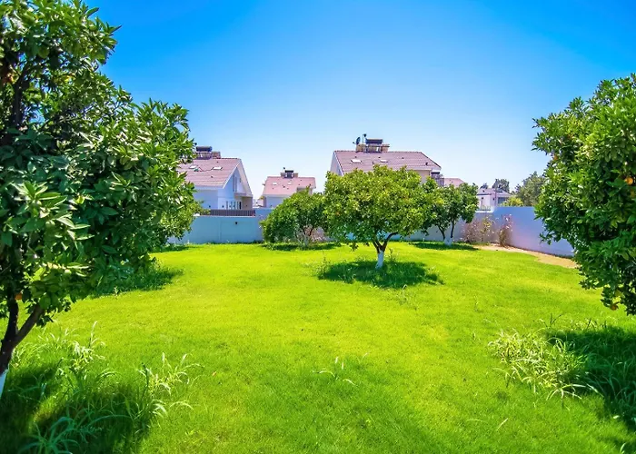 빌라 Plaja Yakin Lueks