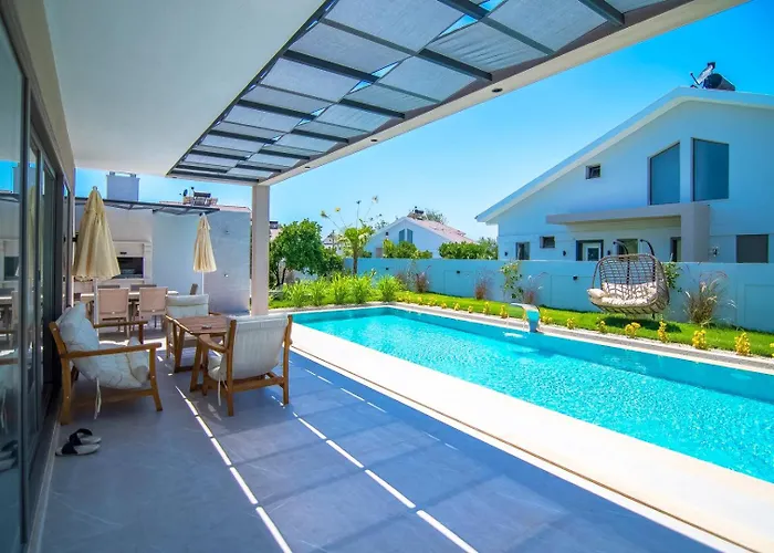 빌라 Plaja Yakin Lueks 페티예