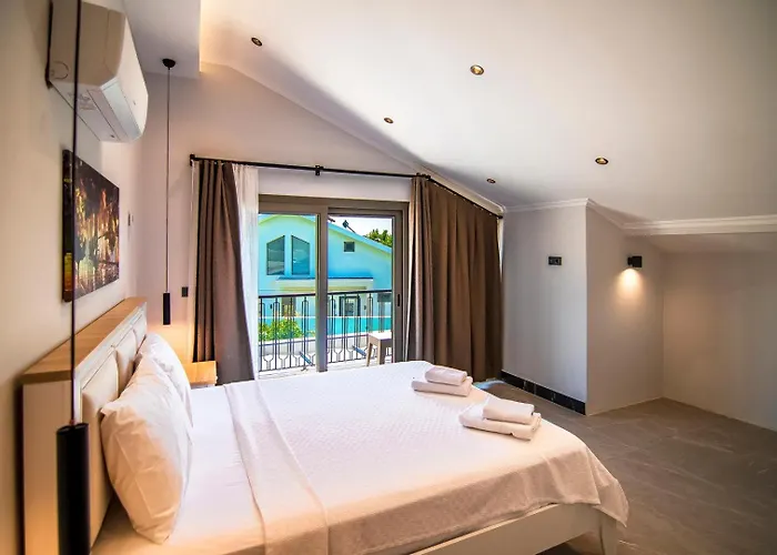 빌라 Plaja Yakin Lueks 페티예