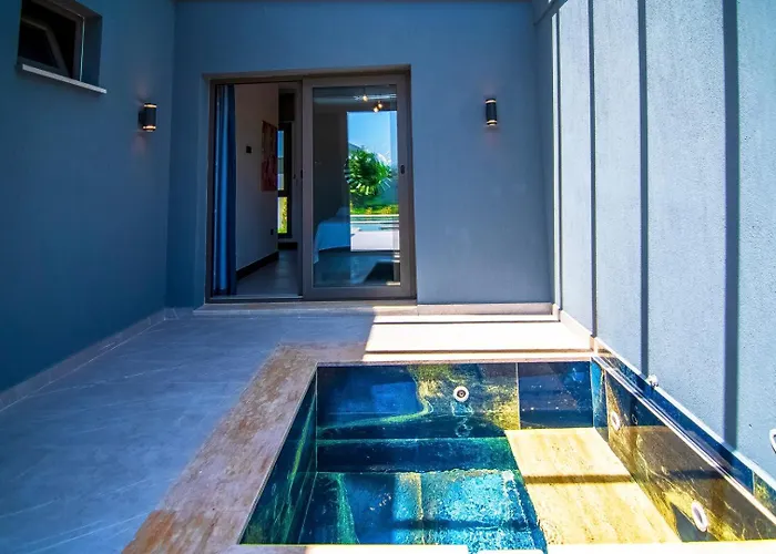 Plaja Yakin Lueks 빌라 *