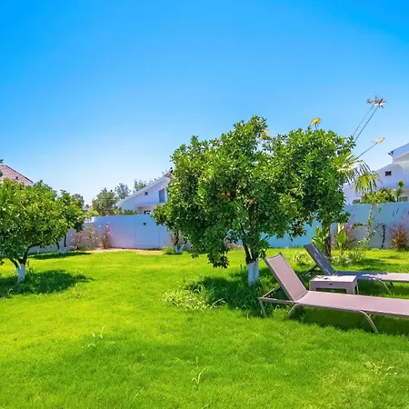 Plaja Yakin Lueks Willa Fethiye